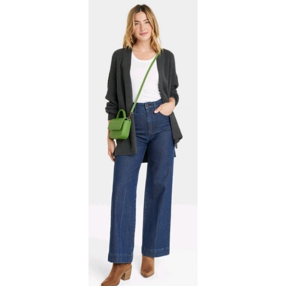NEW Universal Thread Dark Denim High Rise Wide Leg Jeans